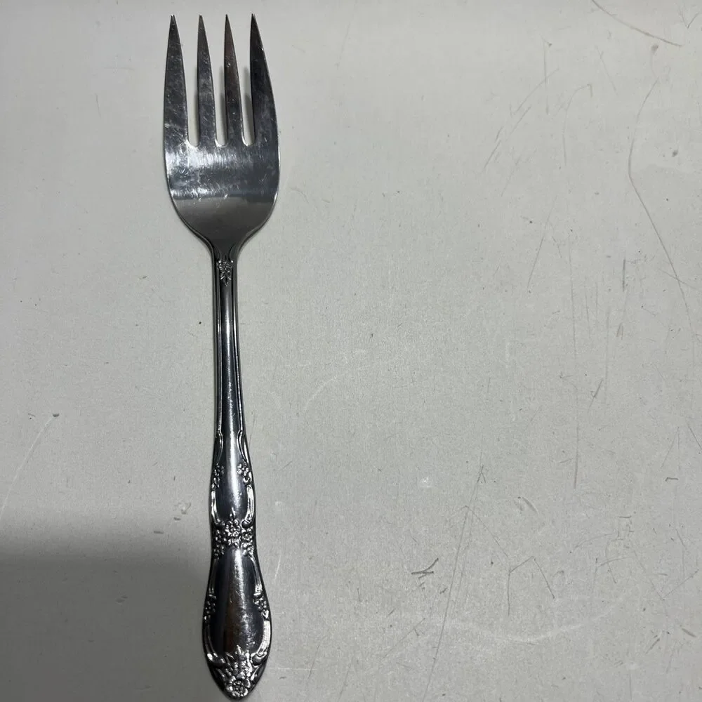 Wm A Rogers ︱Fenway ︱ Oneida ︱Stainless ︱Serving Fork︱7 3/4
